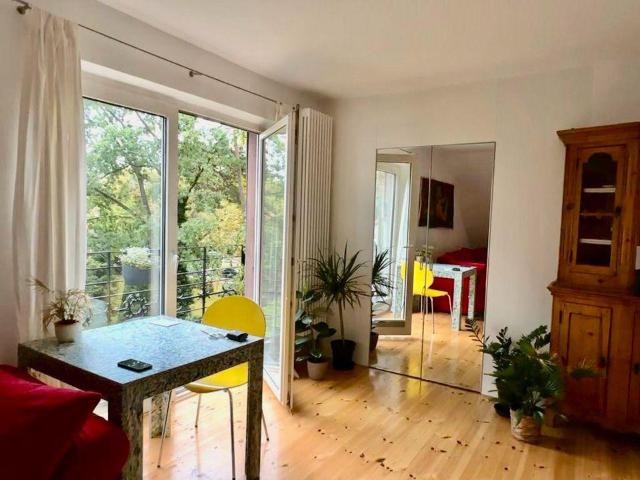 Nähe S Bahn: Wunderschöne 2 Zimmer Wohnung in der Gartenstadt Frohnau