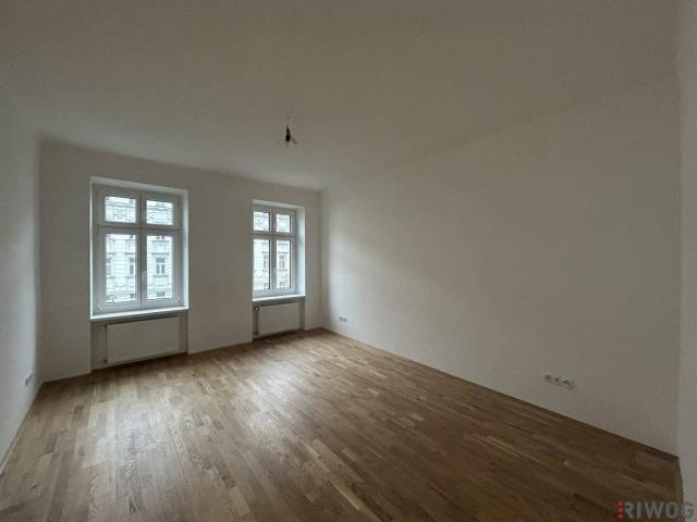 ERSTBEZUG Nähe U2 helle 2 Zimmer Altbauwohnung I hofseitiges Schlafzimmer I separate Küchenzeile