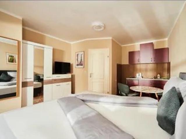 Nähe Wien Brunn Am Gebirge Wg Zimmer Mit eigenen Eingang
