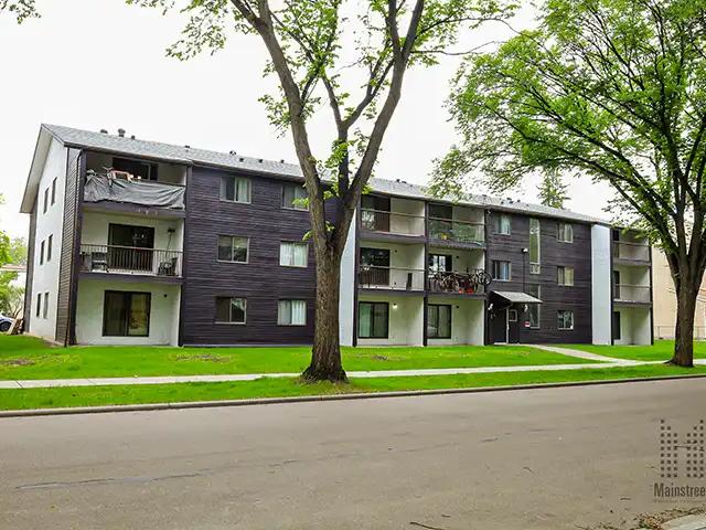 NAITside Court I