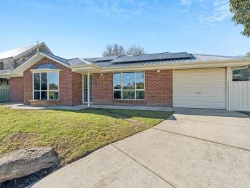 Nairne Elevation A Fully Renovated Oakford Home With Views to Match