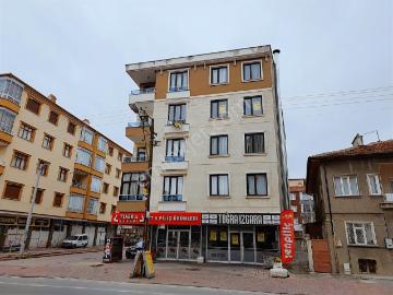 Nakipoğlu Mah.de Keçeciler Cad.si Üzeri 3+1 Arakat Kiralık Daire