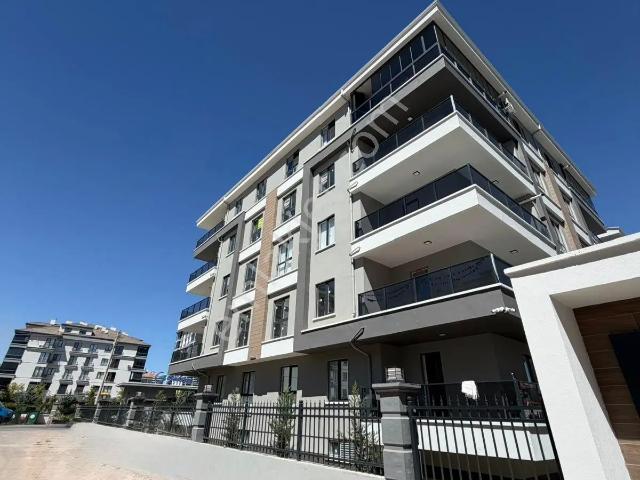 Nakkaş Mahallesinde Site İçerisinde
