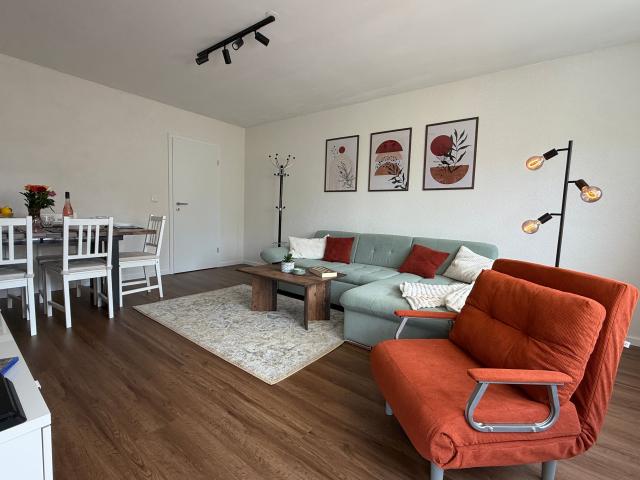Napa Night – Bright 3 room apartment, 81 sqm, Balcony
