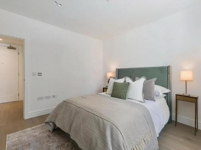 Napa, 626 Chiswick High Road, Strand on the Green, London, W4 5RY, United Kingdom | 1 bed apartment for rent #139403404 | Rentberry