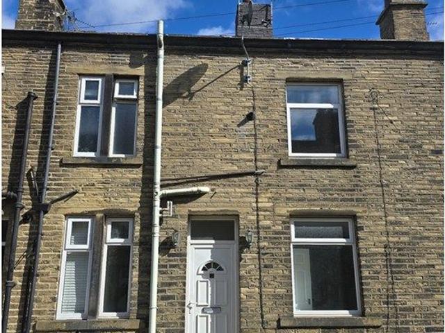 Napier Street, Queensbury, Bradford BD13, 3 bed terraced house to rent, £950 pcm | PrimeLocation