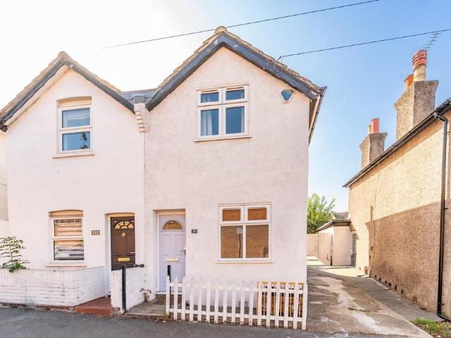 Napier Road, South Croydon, CR2 3 bed end of terrace house to rent £2,200 pcm £508 pw