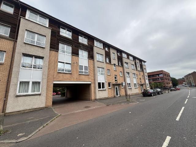 Napiershall Street, West End. 3 bed flat to rent £1,495 pcm £345 pw