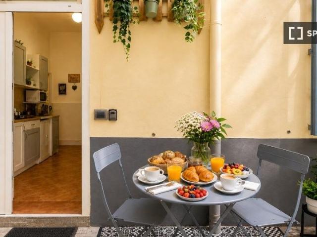 naples, Campania 80132