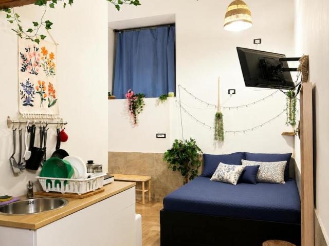 Naples Naples 80142 104182117