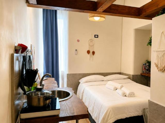 Naples Naples 80142 105282715