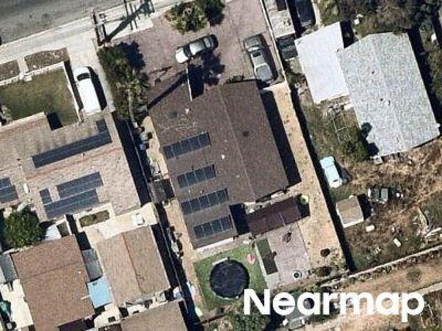 Naples St