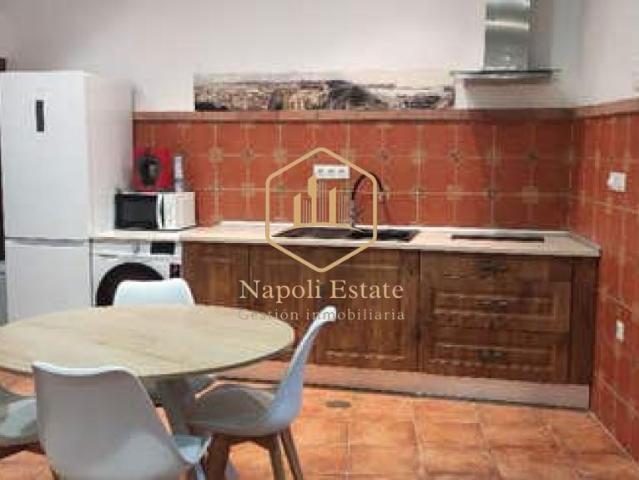 NAPOLI ESTATE | PISO EN ALQUILER