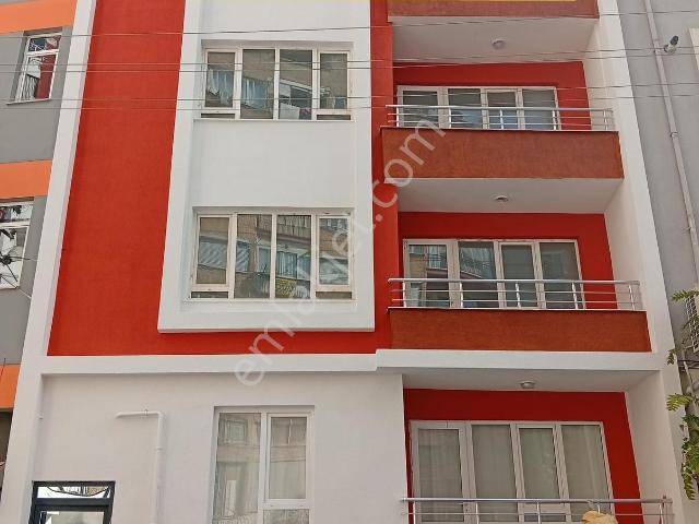 Çınar Camii Arkasında*geniş 2+1*130 M2