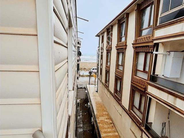 Çınar Gayrimenkul'dan Denize Sıfır Daire