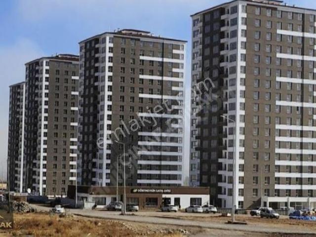 Çınar Emlak'tan Dört Mevsim Sivas Konutlarında Satılık Daire