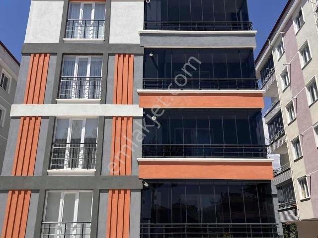 Çınar Emlak'tan Kiralık Daire
