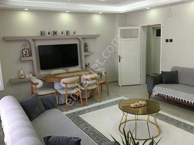 Çınar Emlak'tan İbrahim Mete Blv Satılık 3+1 Daire Doğalgazlı