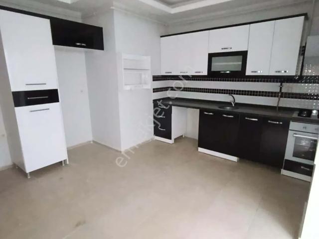 Çınar Emlak'tan Namık Kemal Mh Kiralık 2+1 Daire Doğalgazlı