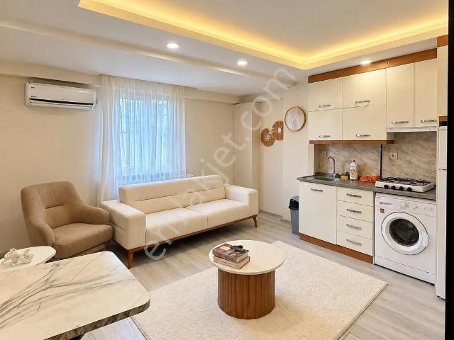 Çınar Mevki Arakat Lüx Eşyalı 1+1 Kiralık Apart