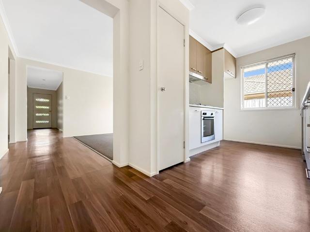 Narangba Family home for rent Narangba Valley state school Catchment
