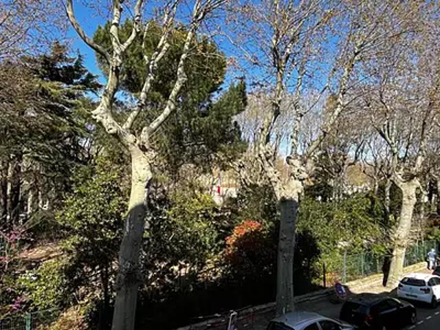 Narbonne 11100 Location appartement 2 pièces t2 balcon