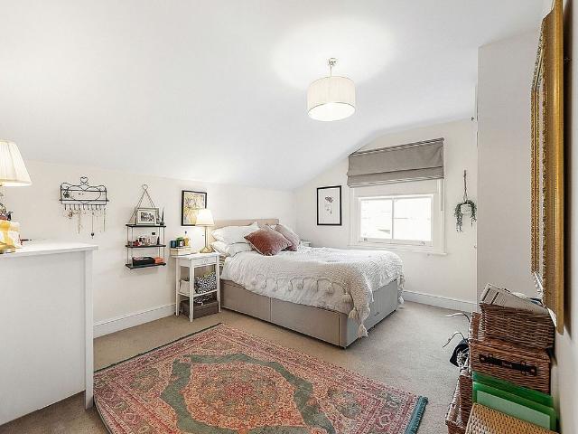 Narbonne Avenue, Abbeville Village, London SW4, 3 bed flat to rent, £5,800 pcm | PrimeLocation