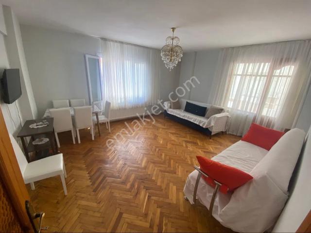 Çınarcık Harmanlar’da 2+1 3. Kat Eşyalı Kiralık Daire