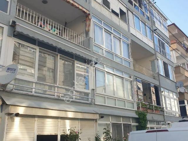 Çınarcık Merkez Harmanlar'da Denize 50m Mesafede 90m2 1+1 Fırsat