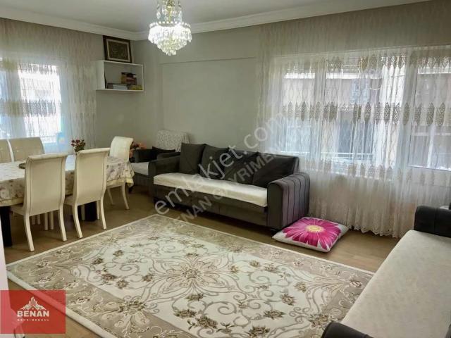 Çınarcık Merkezde Satılık Asansörlü 2+1 Daire