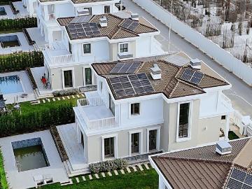 Çınarköy Evlerinde Çift Teraslı, Ebeveyn Suitli, Müstakil Villa