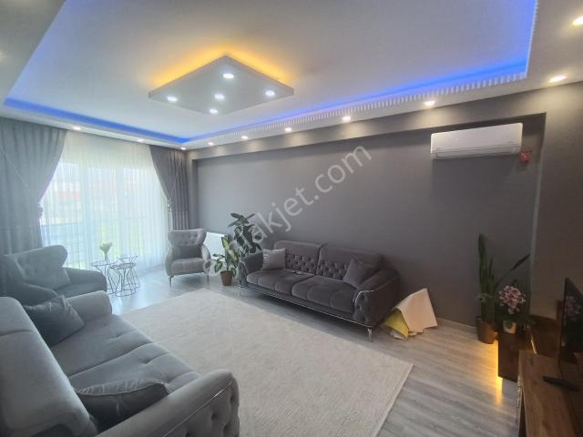 Çınarlı Mah 3 Yıllık Binada 40 M2 Teraslı İskanlı 3+1 Dubleks