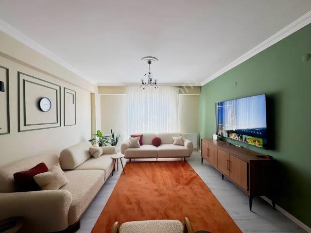 Çınarlı Mahallesinde 2+1 Geniş Ferah Dublex Teraslı Daire