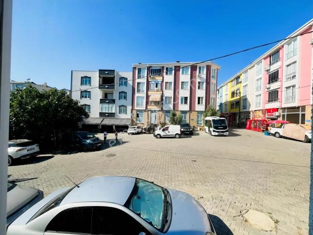 Çınarlı Mahallesi'nde Merkezi Konumda 3+1 Kiralık Daire