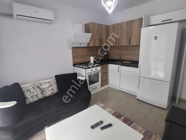 Çınarlıda Full Eşyalı Hasarsız İskanlı Kiralık 1+1 Daire