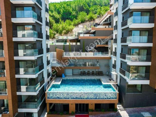 Narlıdere Koru Evleri Deniz Manzaralı Eşyalı Kiralık Daire
