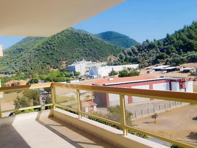 Narlıdere Ilıca Mahallesinde Prenses Apt. Eşyalı Kiralık