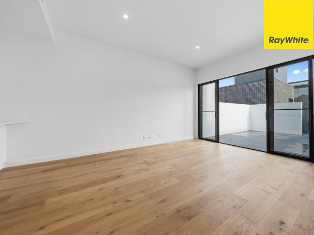 Narrabundah's Newest Luxe Townhouse Eagle Ridge 1ST TWO WEEKS RENT FREE