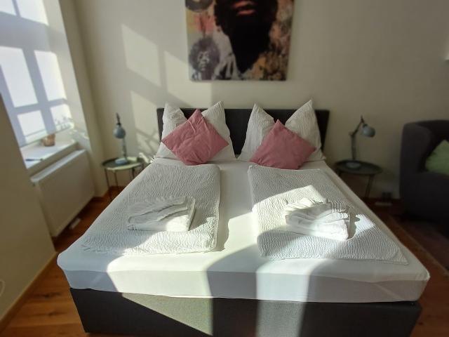 Naschmarkt area: New and cosy studio flat near U4