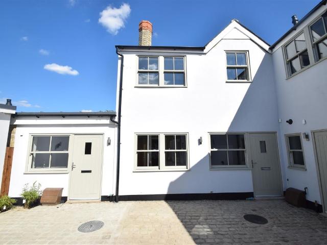 Nascot Street, Watford WD17, Studio to rent, £1,300 pcm | PrimeLocation