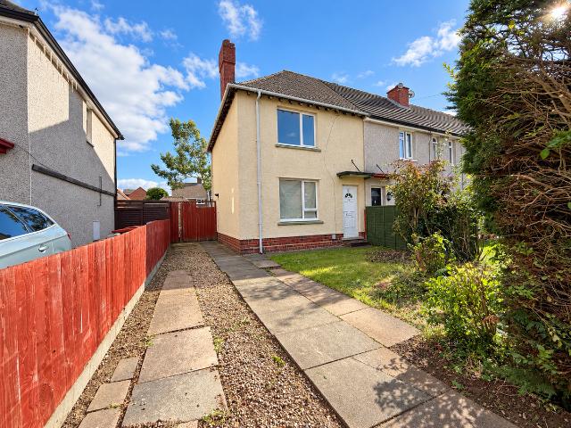 Nash Road, Bedford MK42, 2 bed end terrace house to rent, £1,275 pcm | PrimeLocation