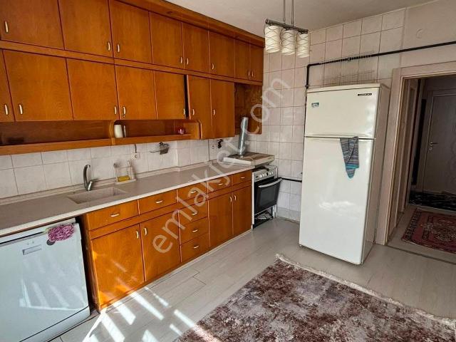 Nasreddinden İstasyon Caddesi Üzeri Kiralık Eşyalı Daire