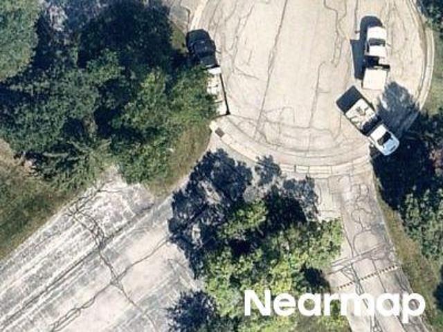 Nassau Dr