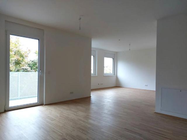 Natur trifft Wohnkomfort – Wohnung mit Terrasse und Loggia nahe nahe den Stammersdorfer Weingärten! Nachmietersuche!