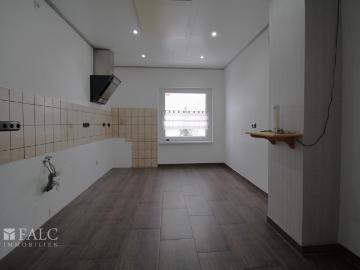 Natur Aussicht Zuhause: Tolles Einfamilienhaus mit großem Grundstück