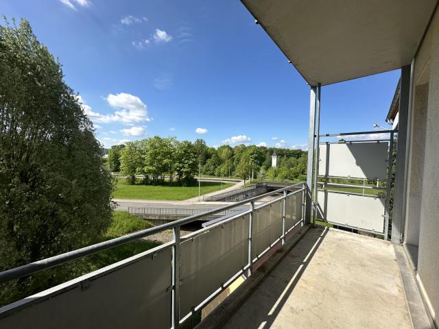 Natur pur! Gessentalstraße! 3 Raum Whg. mit Balkon und mit Blick ins Grüne!