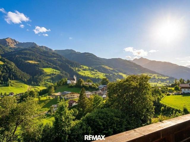 NATUR PUR Wohnung mit großem Balkon!