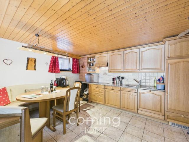 Rückzugsort im Saastal stilvolles Haus mit Bergpanorama in ruhigem Eisten