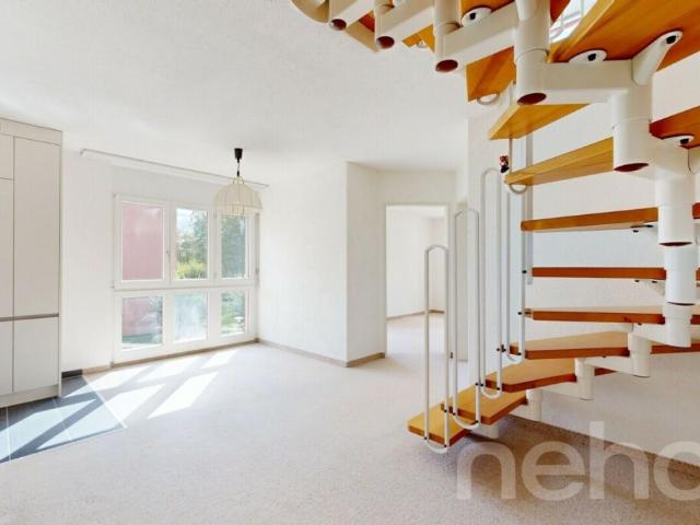 Naturnahe 3.5 Zimmer Maisonettewohnung in Dübendorf