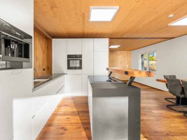 Naturnahes Penthouse mit hoher Privatsphäre